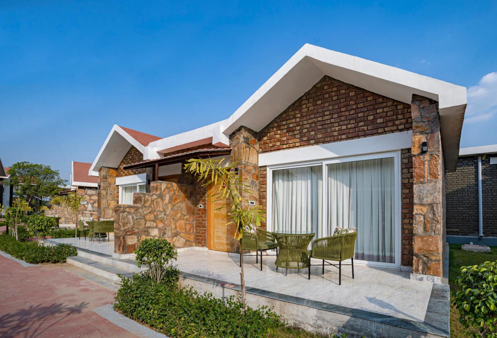 Spree Resort Sariska Thana Ghazi Exteriör bild