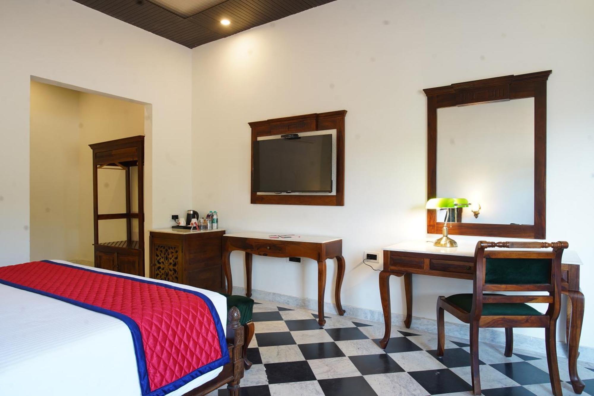 Spree Resort Sariska Thana Ghazi Exteriör bild